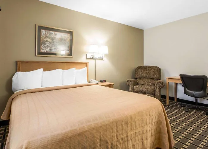 Quality Inn Mauston I-90