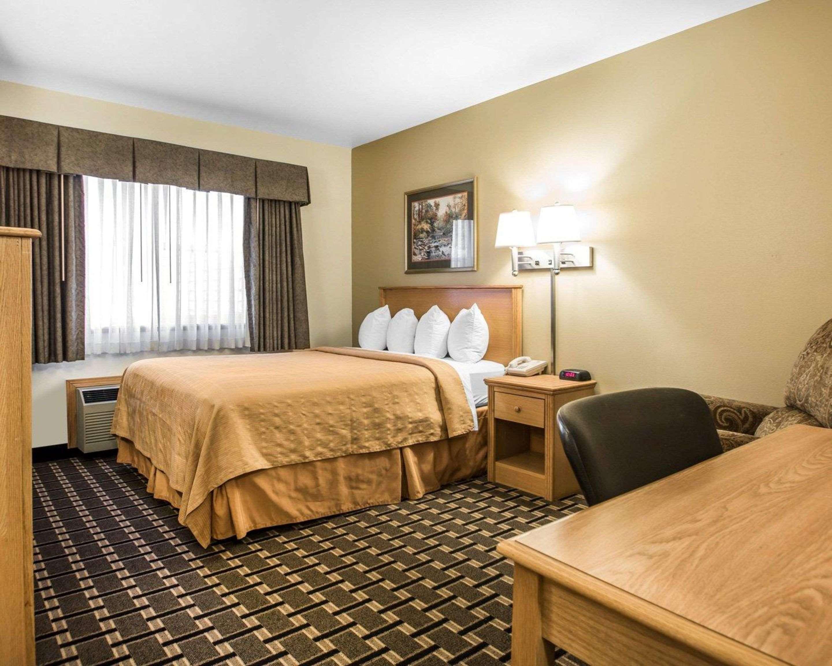 Inn Quality I-90 Mauston